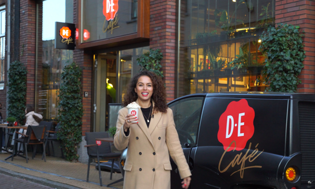 Douwe Egberts Café